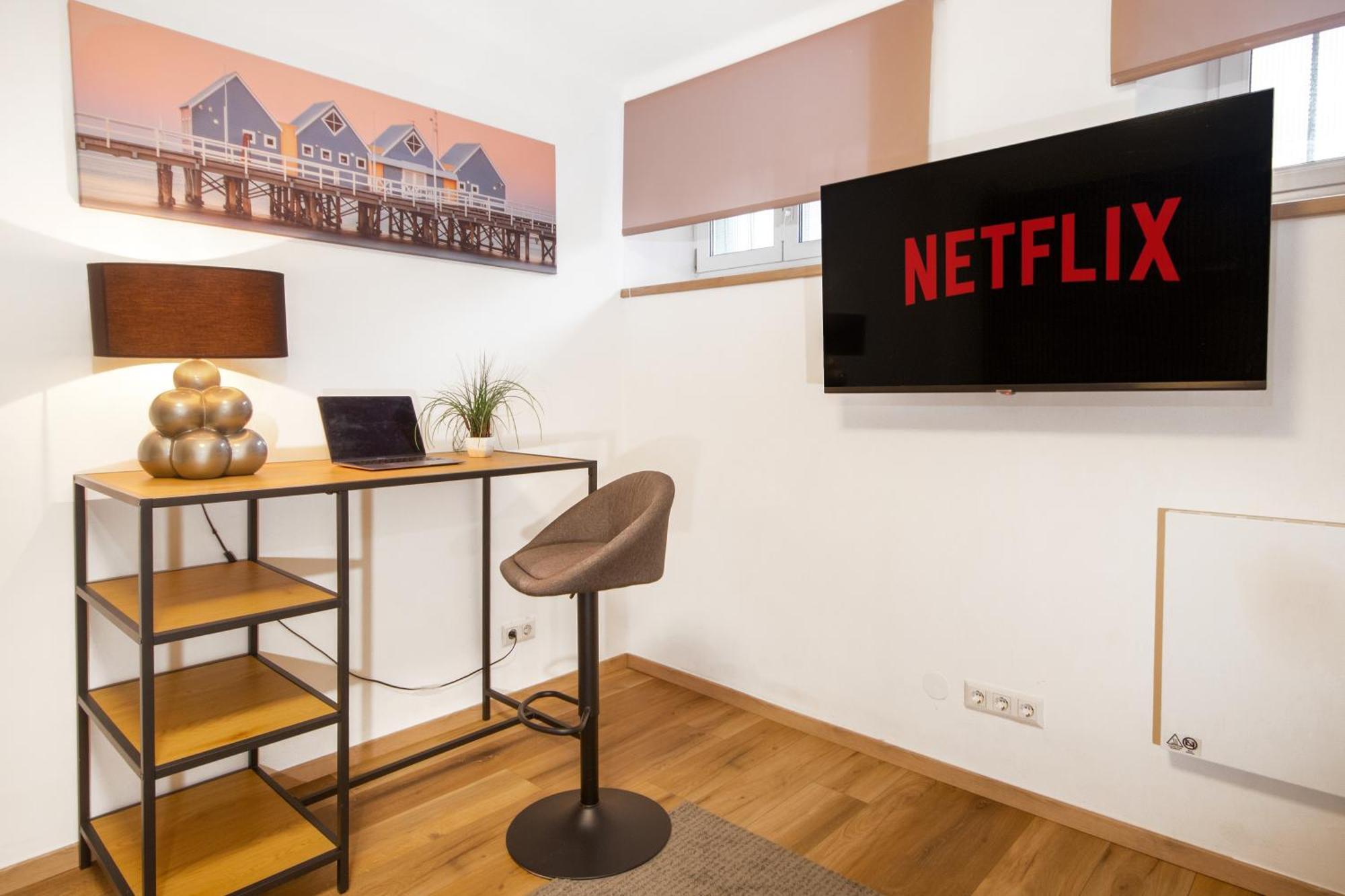 Lendkanal - City - Netflix - Waschmaschine - Kaffeevollautomat - 8 Pax - 4 Schlafzimmer Klagenfurt am Woerthersee Kültér fotó
