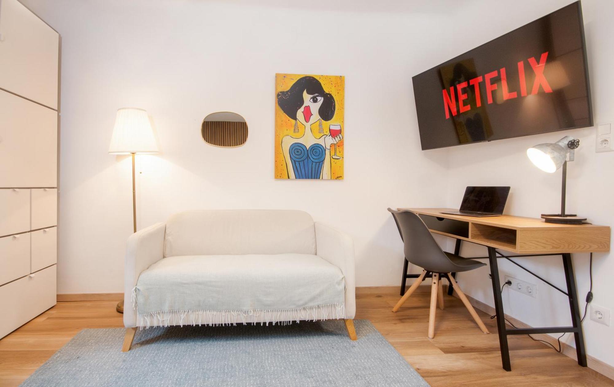 Lendkanal - City - Netflix - Waschmaschine - Kaffeevollautomat - 8 Pax - 4 Schlafzimmer Klagenfurt am Woerthersee Kültér fotó